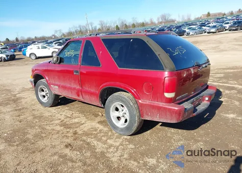 2001 Chevrolet Blazer Ls z USA, uszkodzony, nr VIN 1GNCS18WX1K125980